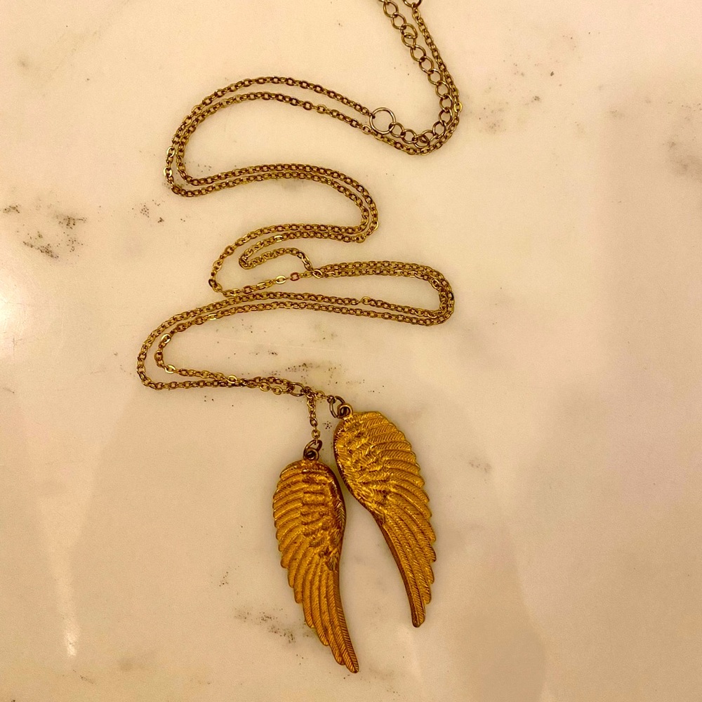 Long angel wing necklace
